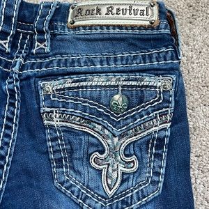 •Like New Rock Revival Jeans